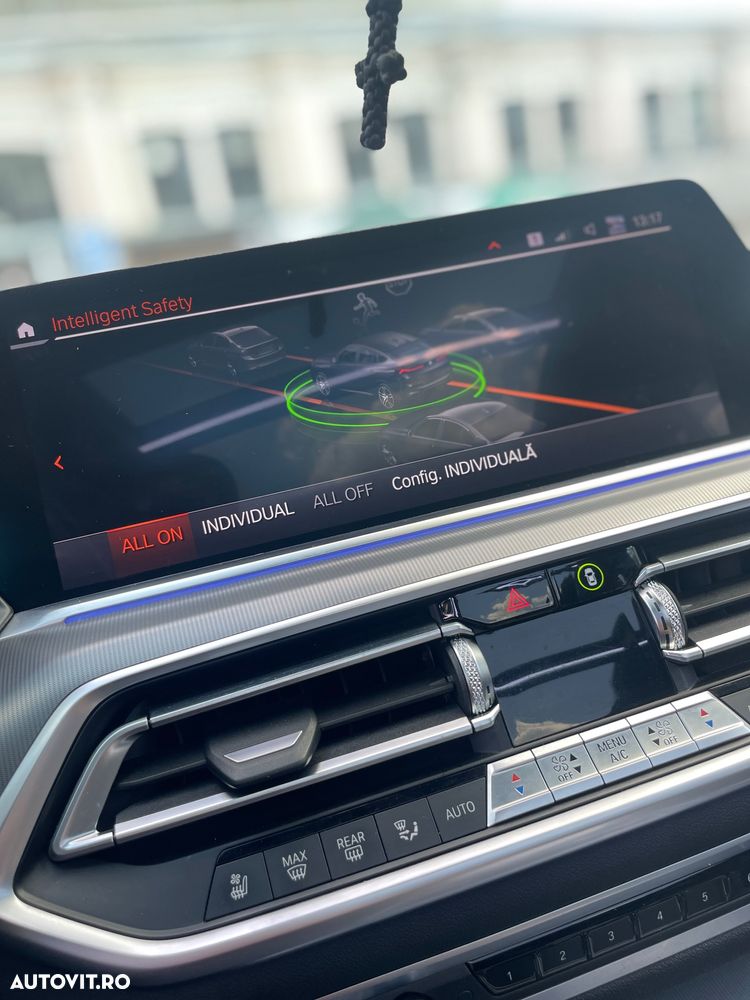 BMW X6 - 25