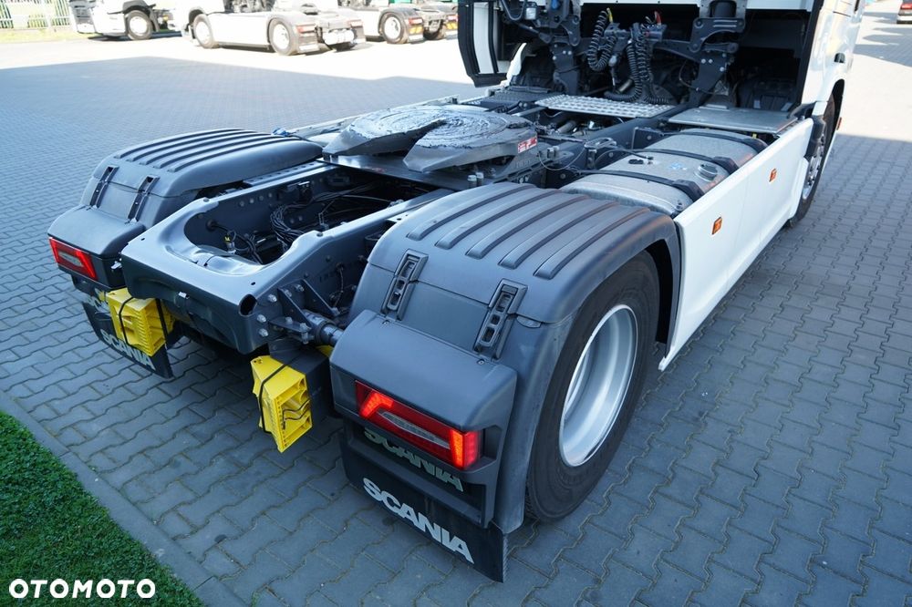 Scania S 500 / RETARDER / KLIMA POSTOJOWA / SKÓRY / 2025 R - 12