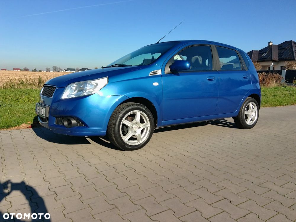 Chevrolet Aveo 1.2 16V Base / Classic - 1