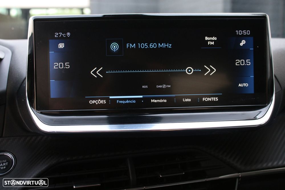 Peugeot 2008 1.5 BlueHDi Allure EAT8 - 29