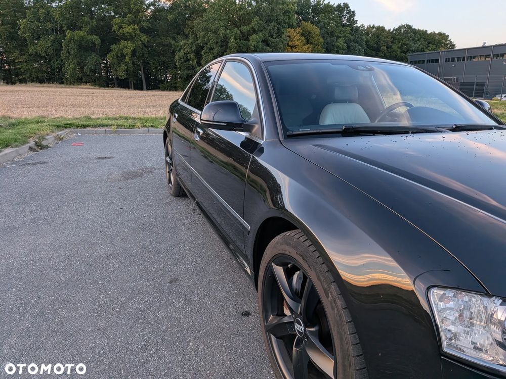 Audi A8 4.2 FSI Quattro - 10