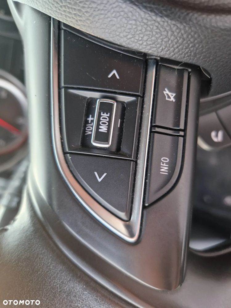 Suzuki Swift 1.2 Premium Plus - 16