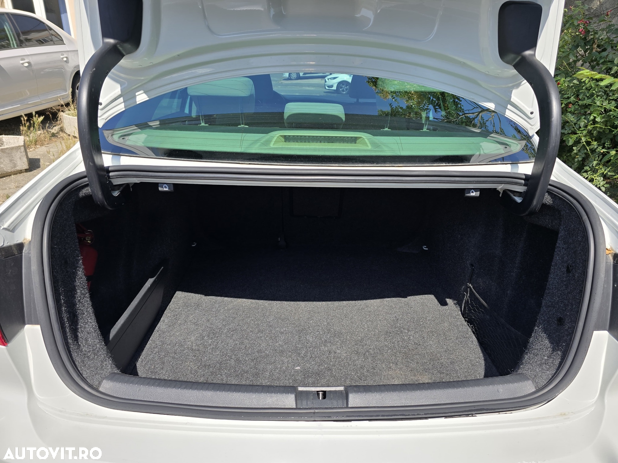 Volkswagen Jetta 1.4 TSI DSG Highline - 14
