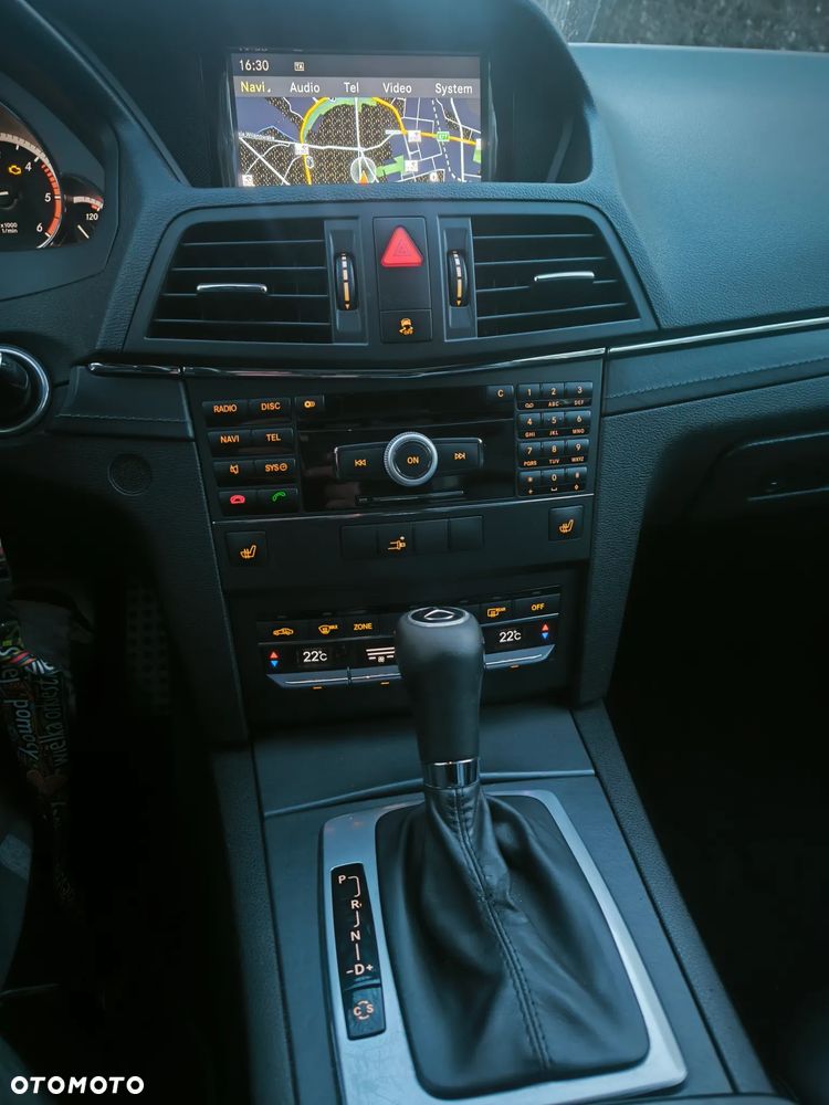 Mercedes-Benz Klasa E - 29