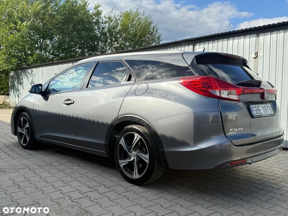 Honda Civic 1.8 Lifestyle (ADAS / Connect+) - 23
