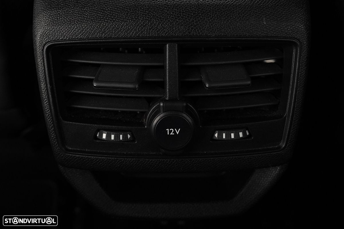 Peugeot 3008 1.2 PureTech GT EAT8 - 22
