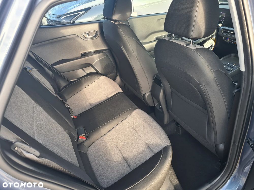 Kia Stonic 1.0 T-GDI L - 21