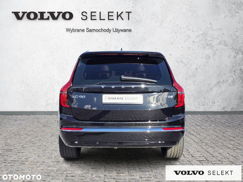 Volvo XC 90 - 9