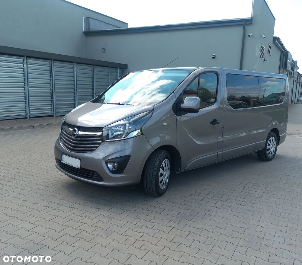 Opel Vivaro L2H1 2,9t Elegance Business - 31