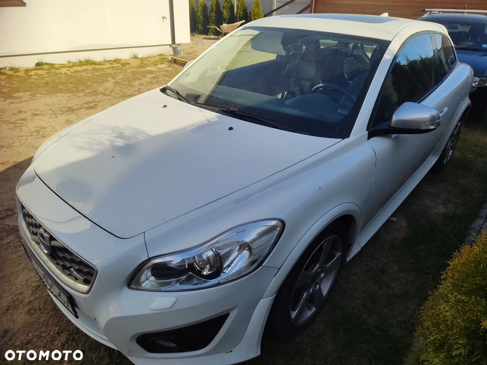 Volvo C30 D2 R-Design - 4