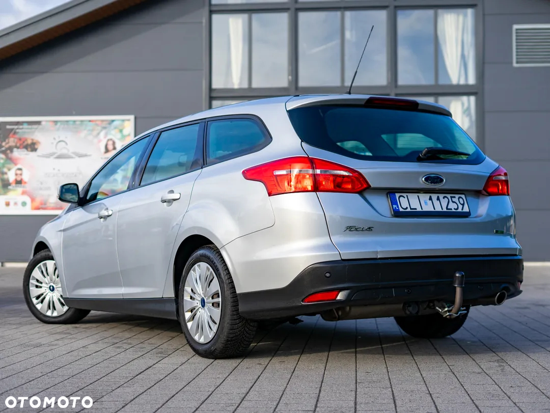 Ford Focus Turnier 1.5 EcoBoost Start-Stopp-System ACTIVE - 16