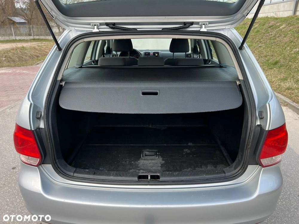 Volkswagen Golf - 19