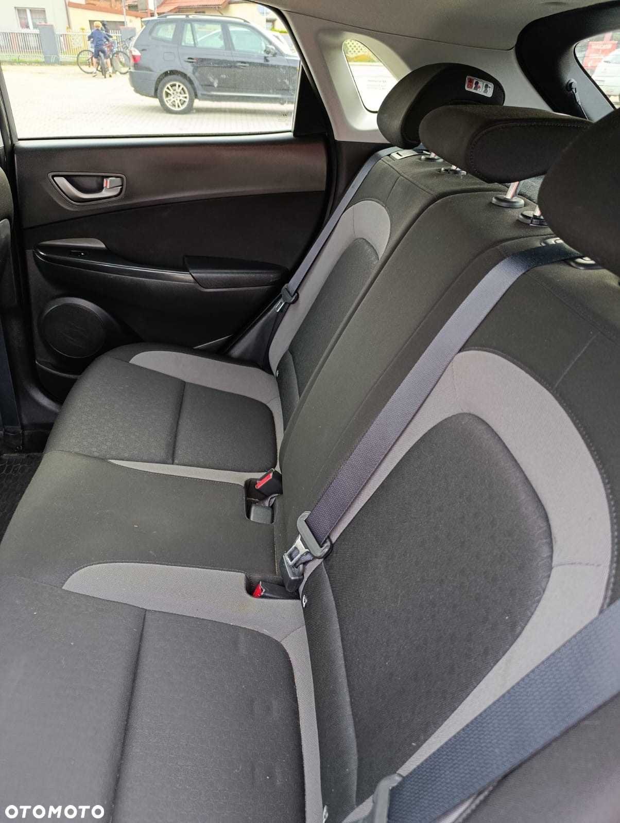 Hyundai Kona - 13