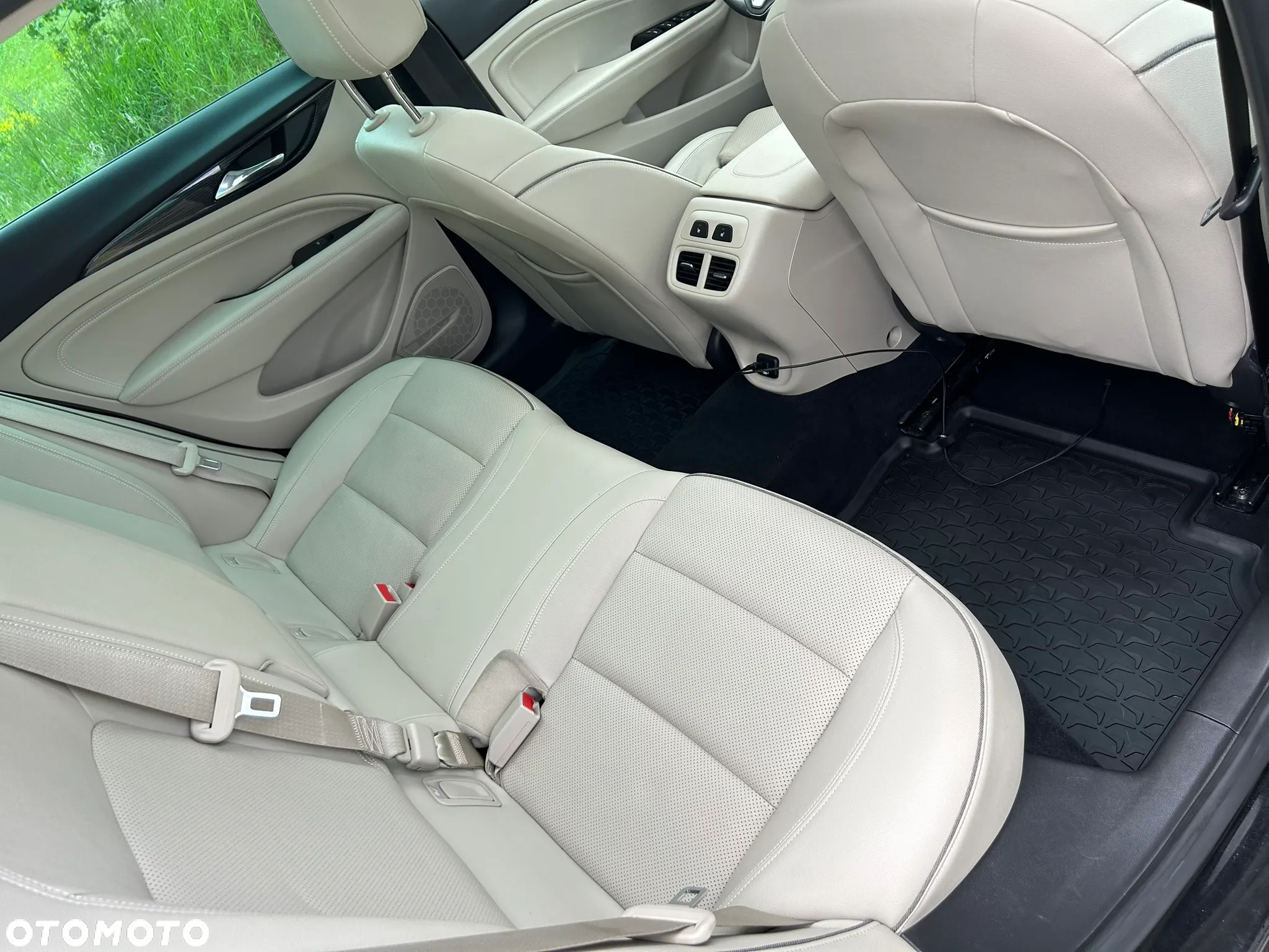 Opel Insignia 2.0 CDTI Innovation S&S - 18