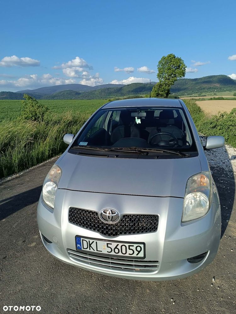 Toyota Yaris - 3