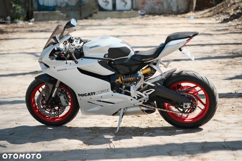 Ducati Panigale 899 - 18