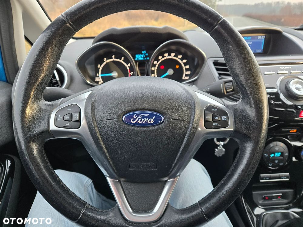 Ford Fiesta - 9