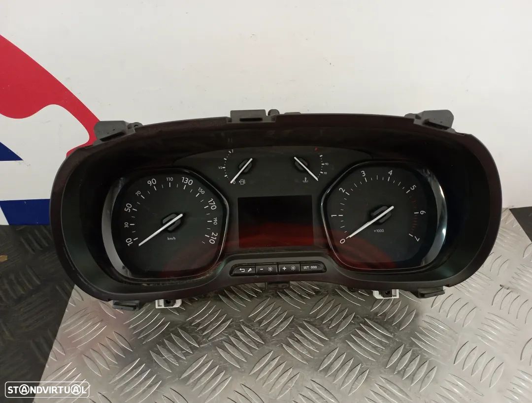 Quadrante Citroen Jumpy / Peugeot Expert 2.0 BlueHdi 2020 Ref. 9831168780 - 1