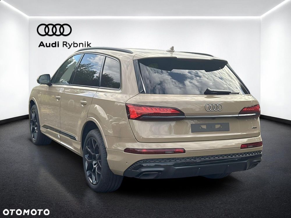 Audi Q7 - 4