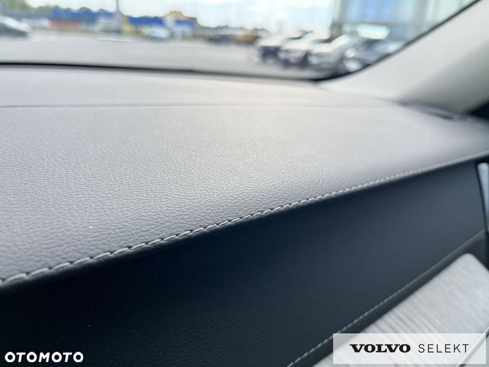 Volvo XC 60 - 25