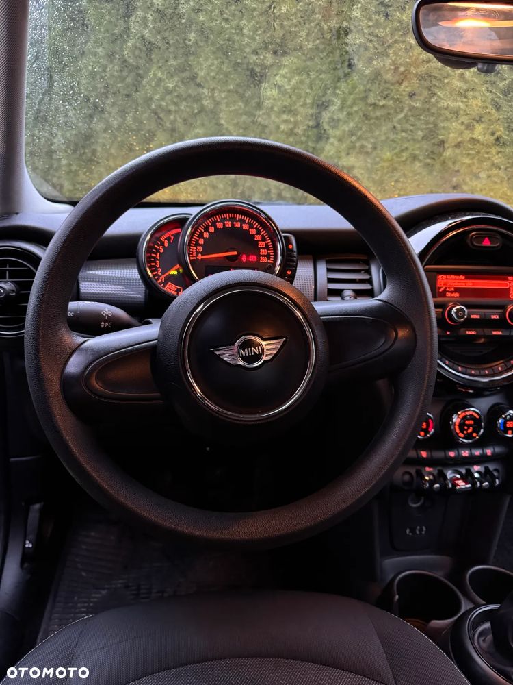 MINI Cooper - 8