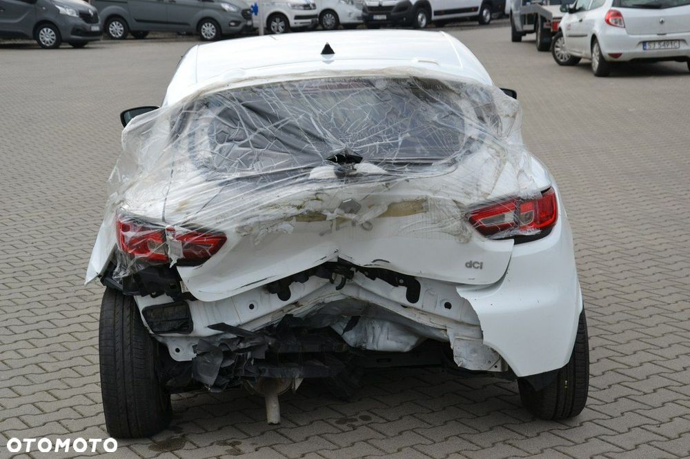 Renault Clio - 6