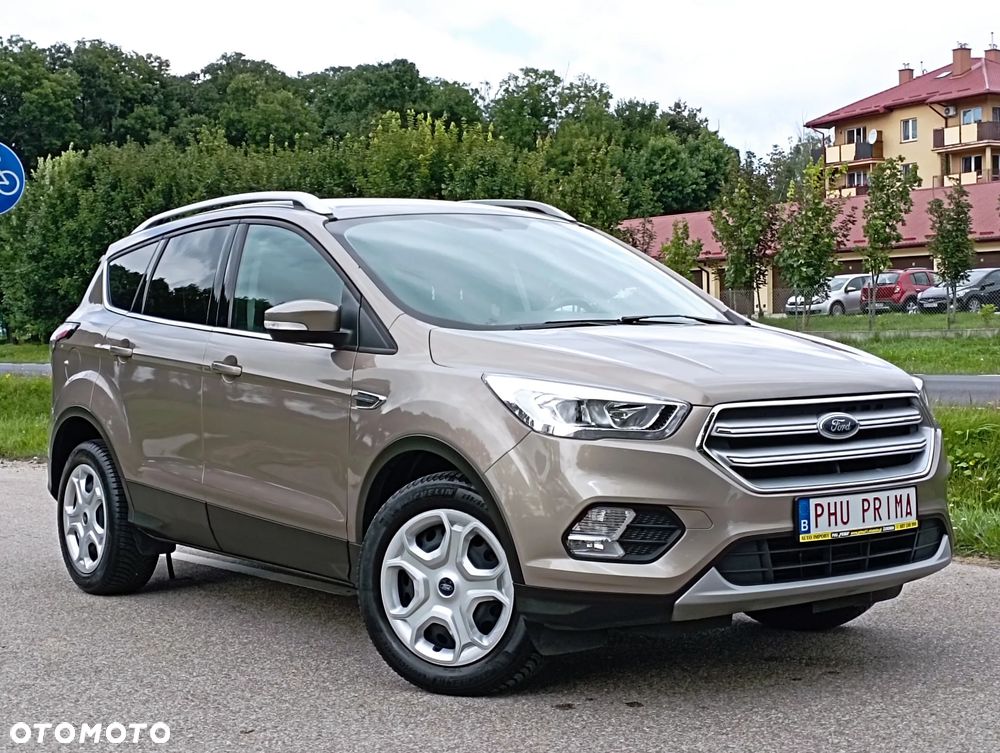 Ford Kuga - 9
