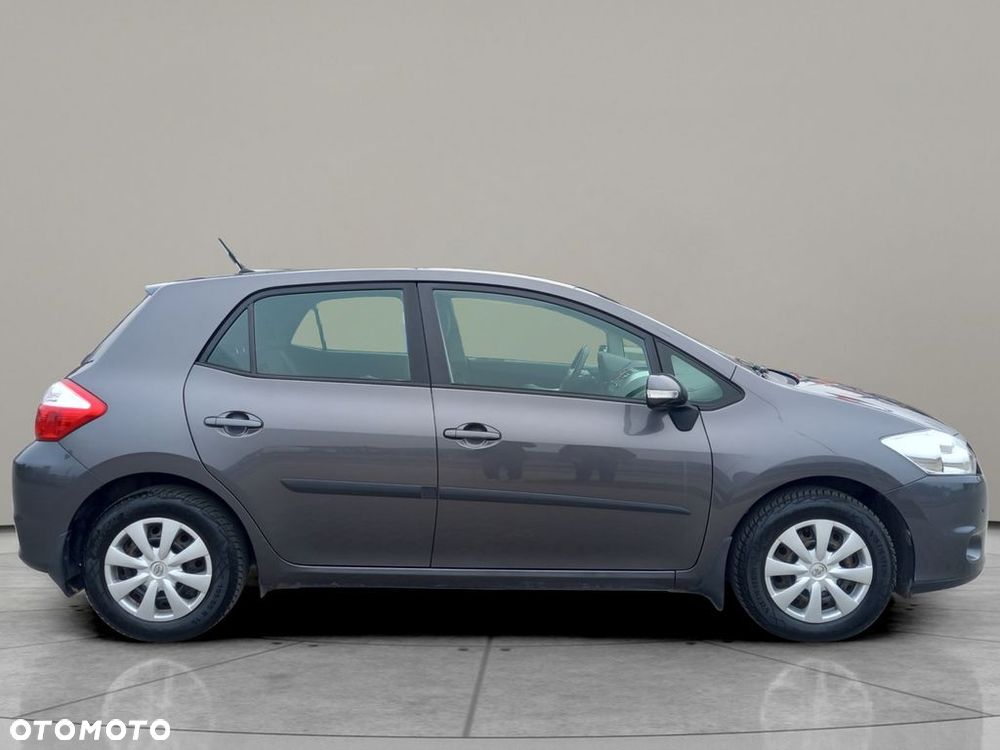 Toyota Auris 1.33 VVT-i Active - 7