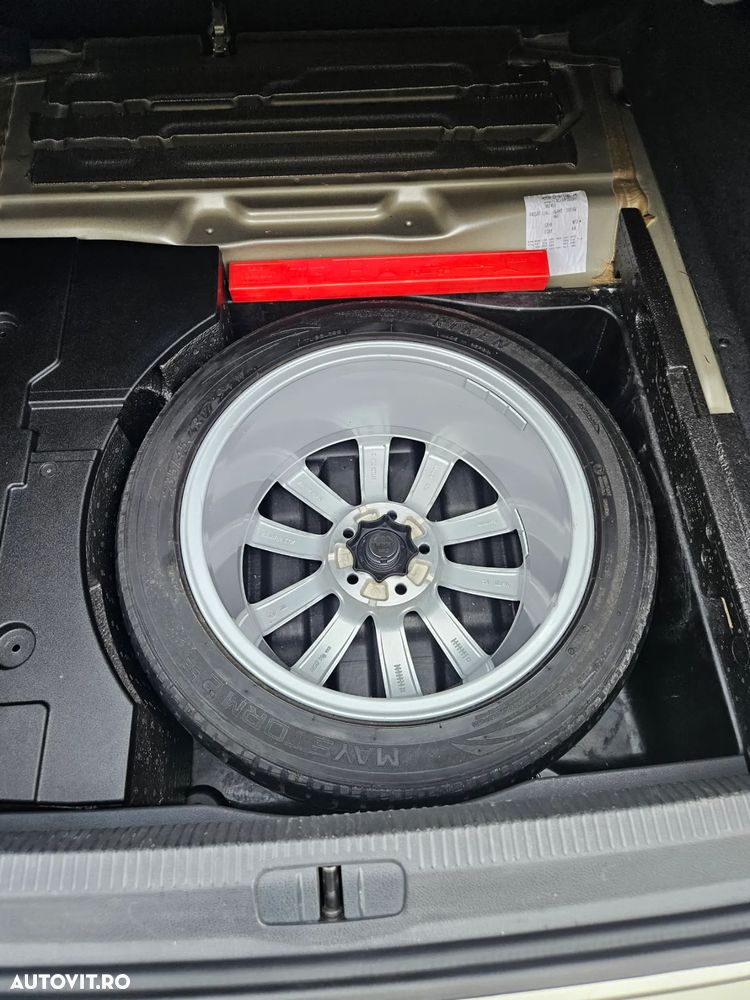 Volkswagen Passat 2.0 TDI BlueMotion Tehnology Highline - 20