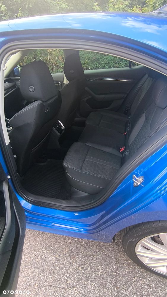 Skoda Octavia 2.0 TDI Style - 4