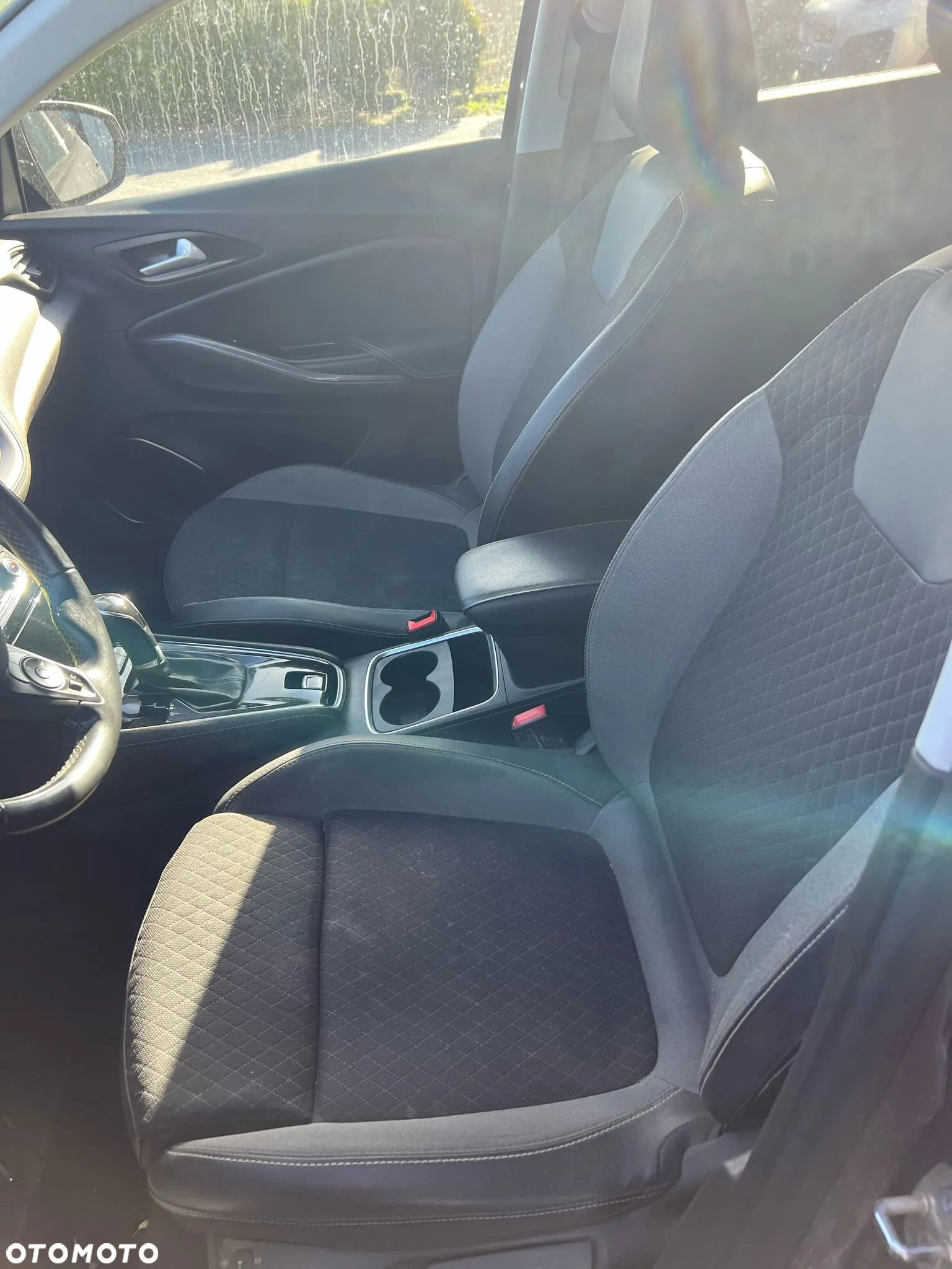 Opel Grandland X - 12