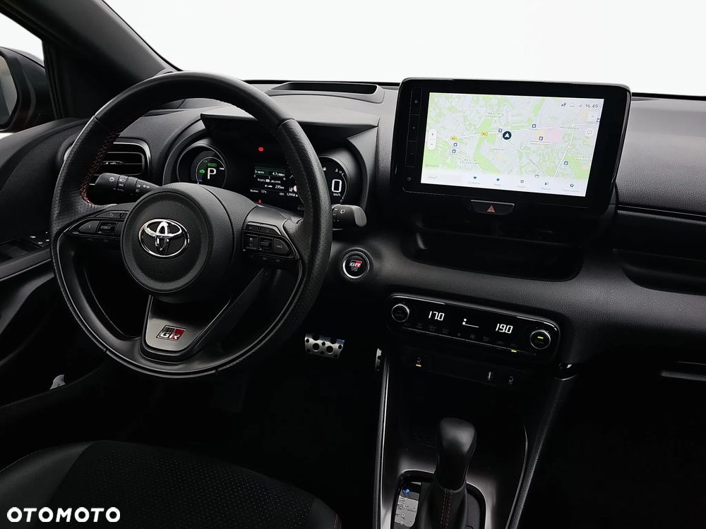 Toyota Yaris 1.5 VVT-i GR SPORT - 17