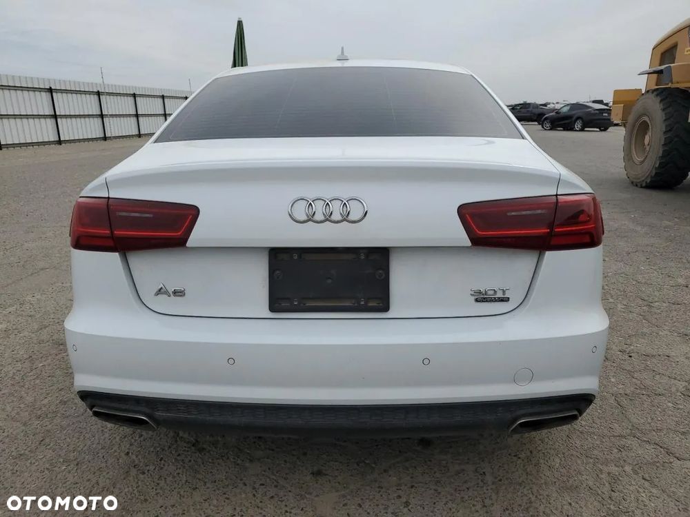 Audi A6 - 6