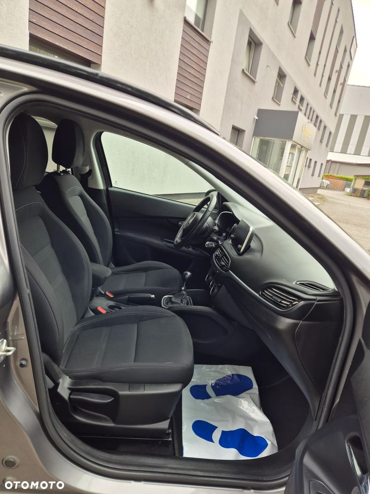 Fiat Tipo 1.4 T-Jet 16v Lounge - 9