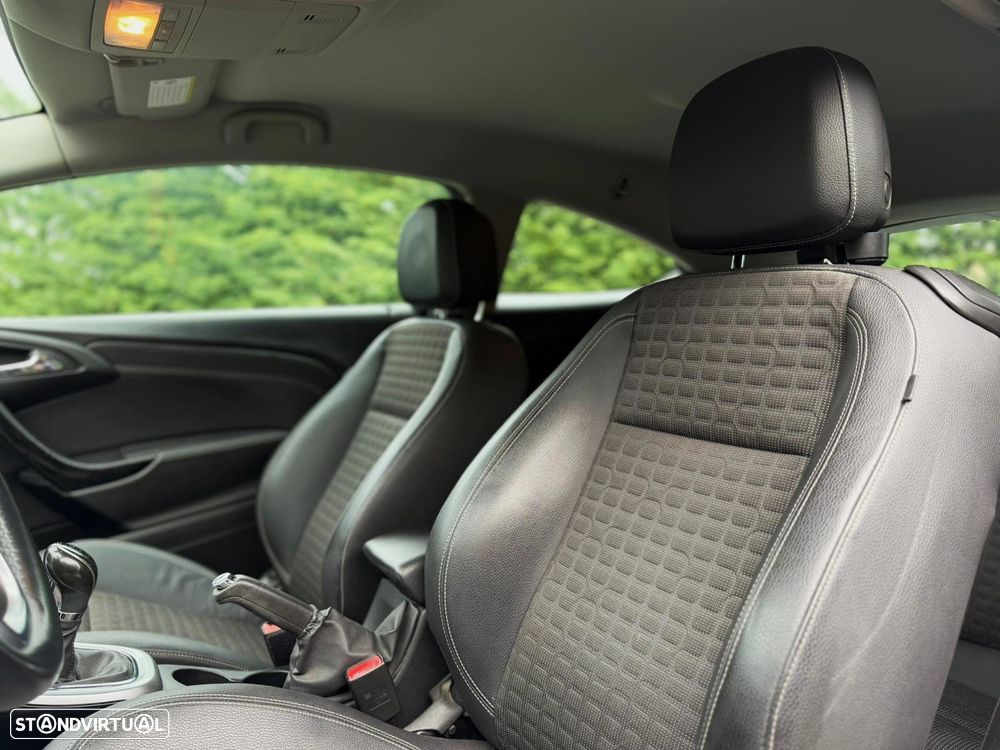 Opel Astra GTC 1.6 CDTi S/S - 15