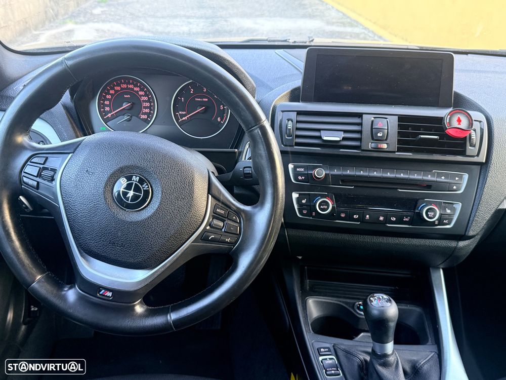 BMW 118 d Sport Line - 7