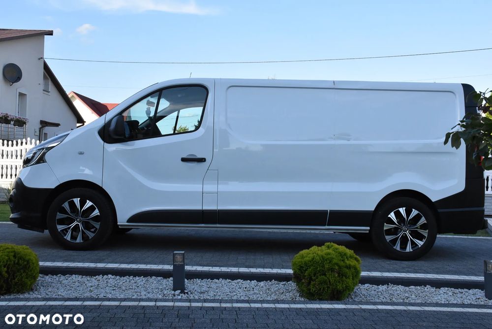 Renault Trafic - 11