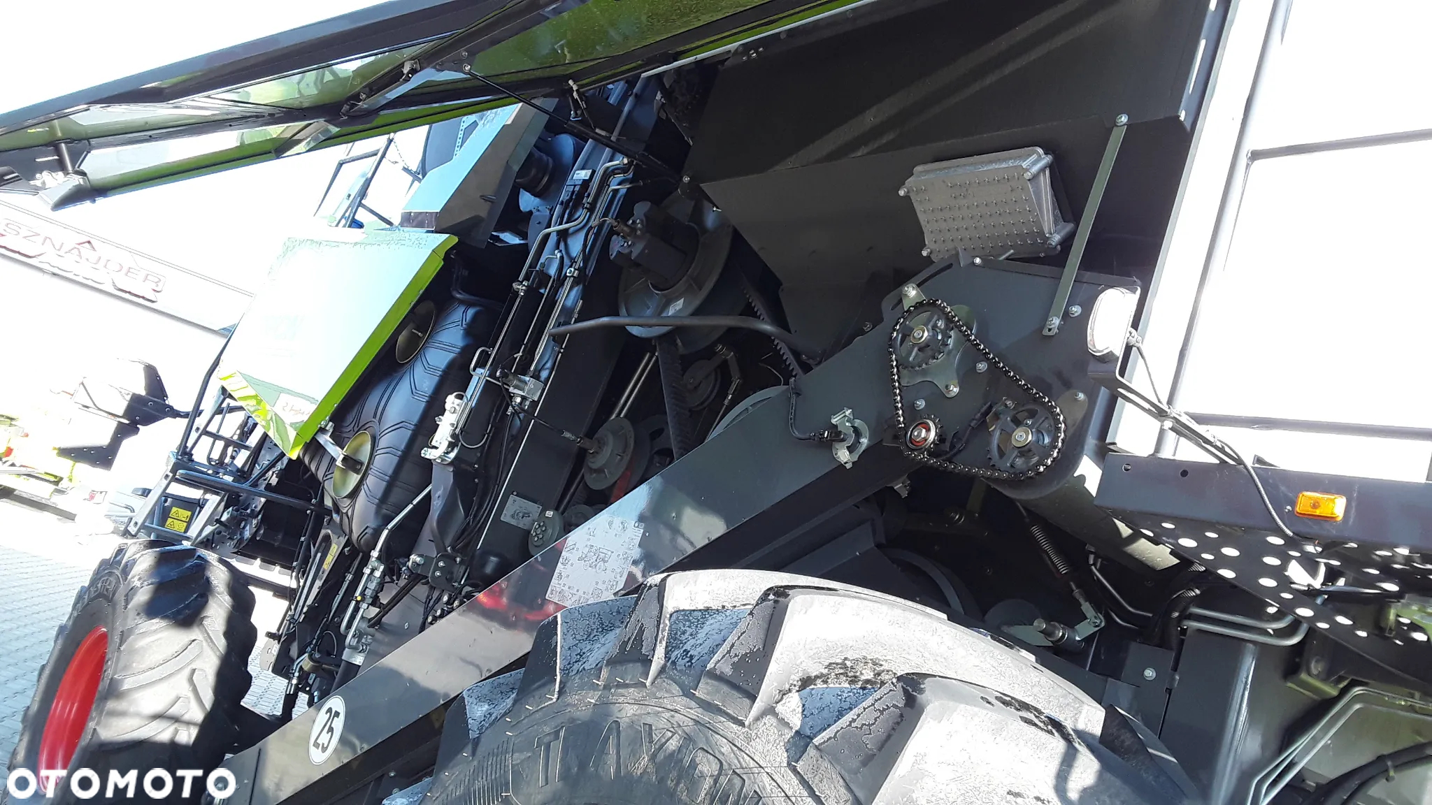 Claas TRION 650 - 15