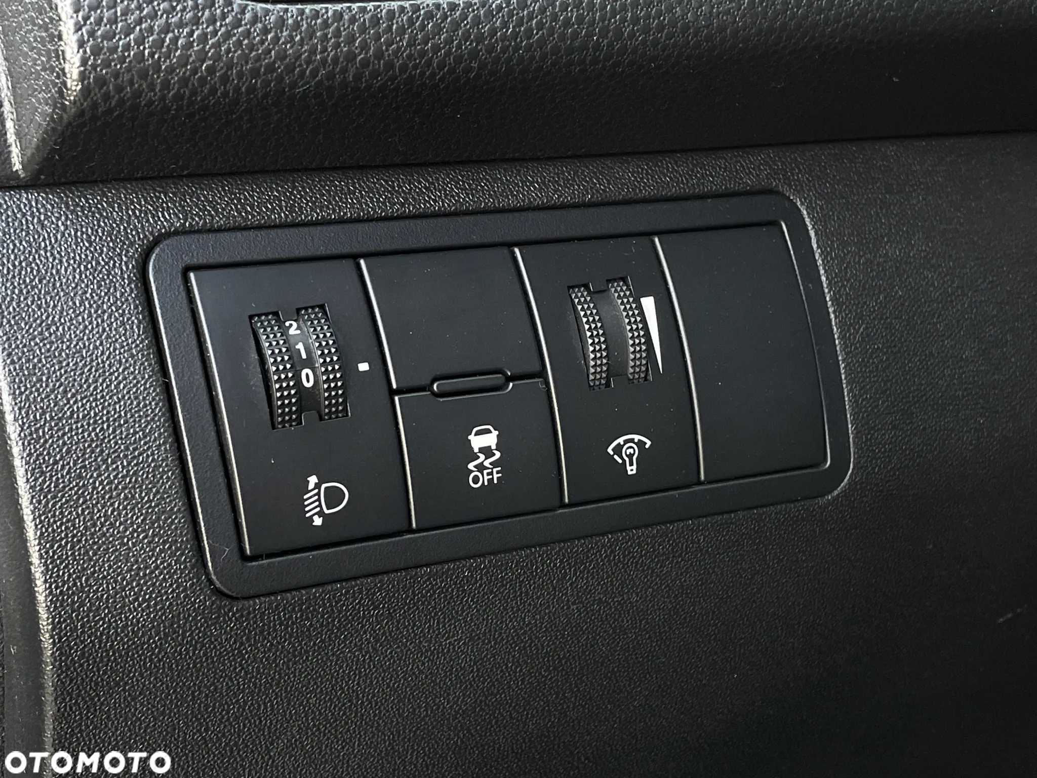 Kia Venga 1.4 CRDi 90 Attract - 31