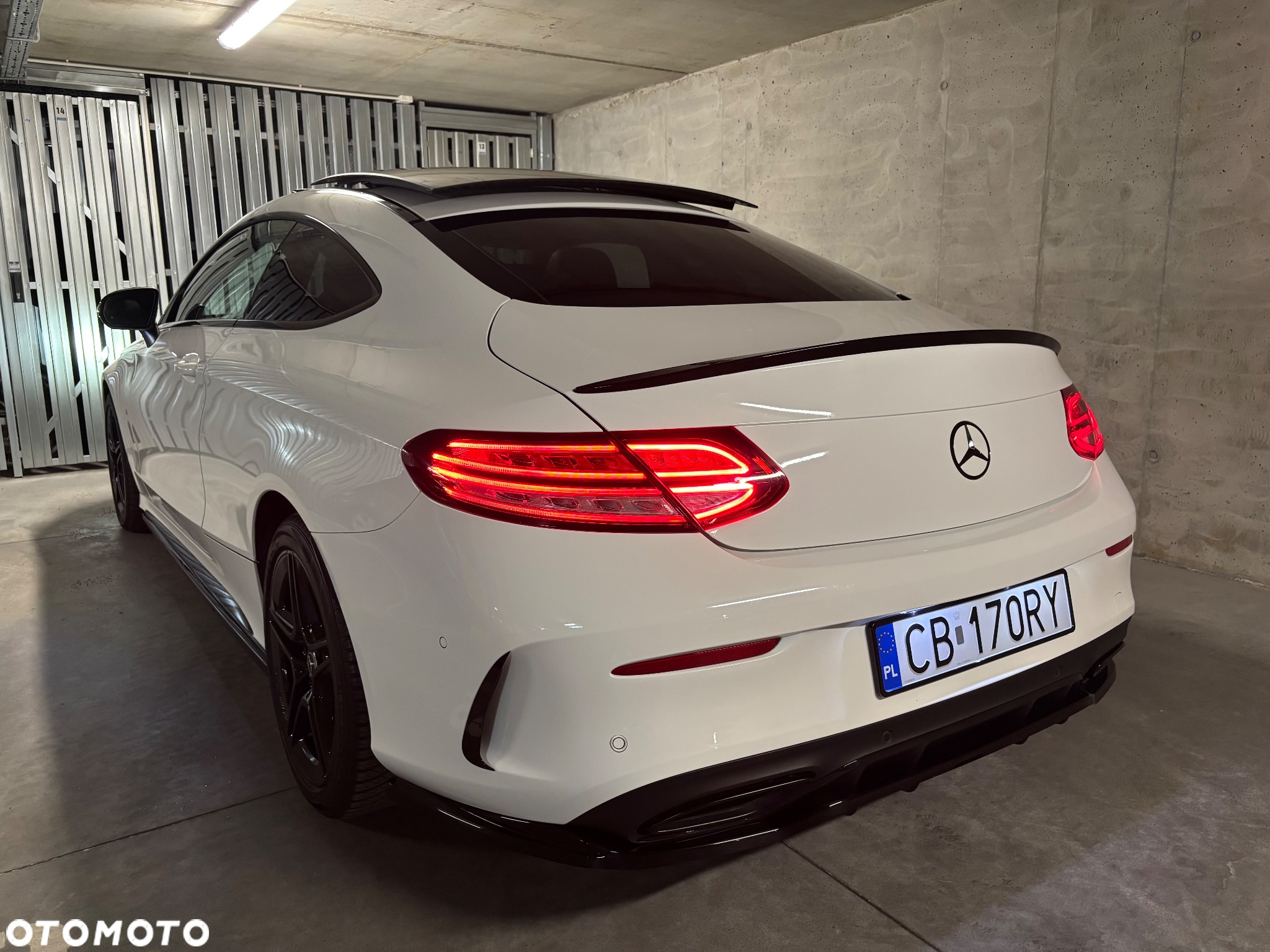Mercedes-Benz Klasa C 180 9G-TRONIC - 2