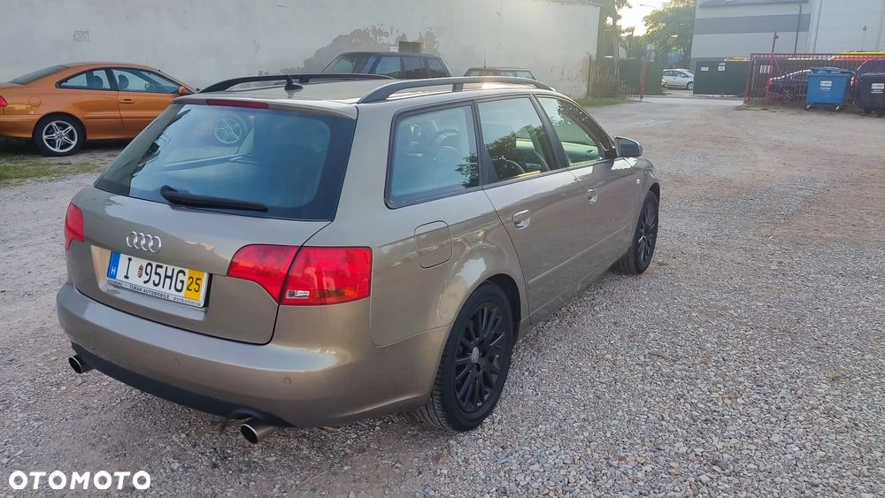 Audi A4 - 4