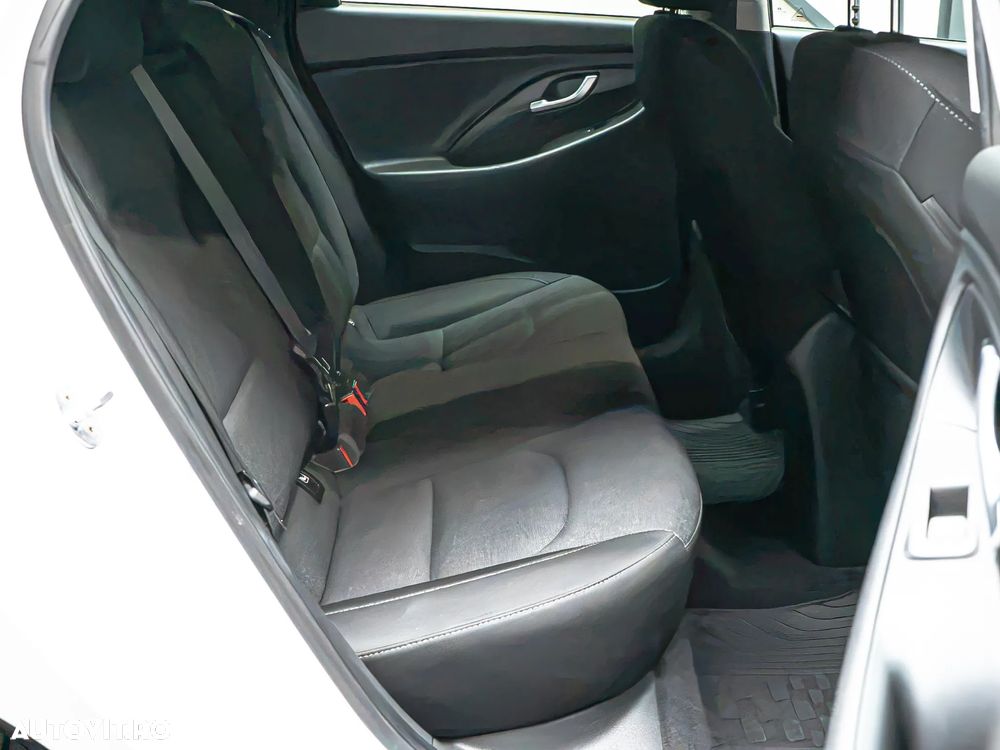 Hyundai i30 1.5 160CP MHEV 48V M/T Highway - 19