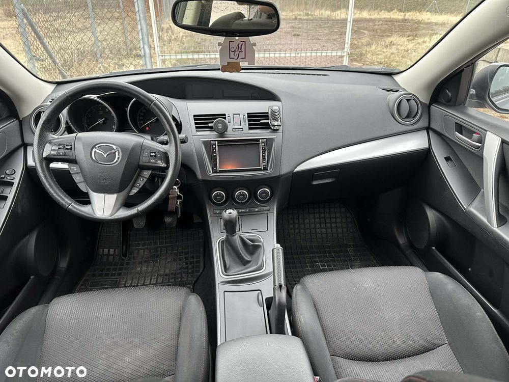 Mazda 3 - 7