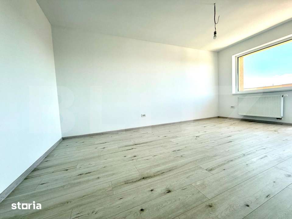 Apartament cu 2 camere decomandat, etaj 10/10 - Tractorul — fotografia 3