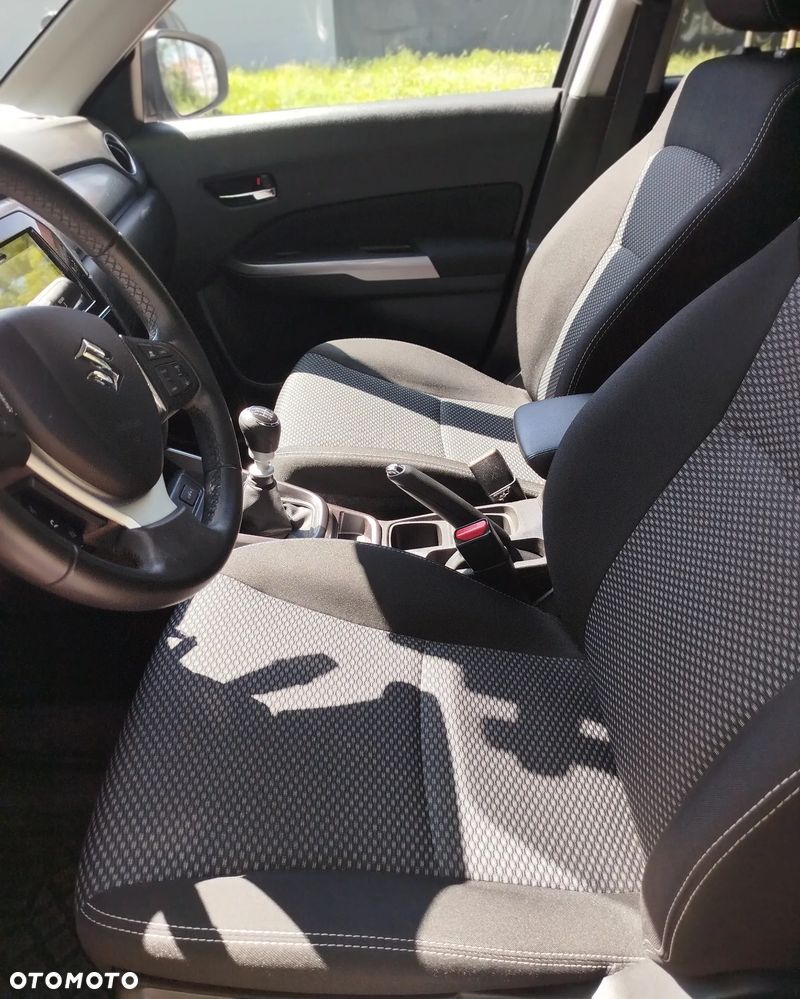 Suzuki Vitara 1.4 Boosterjet SHVS Premium 2WD - 16