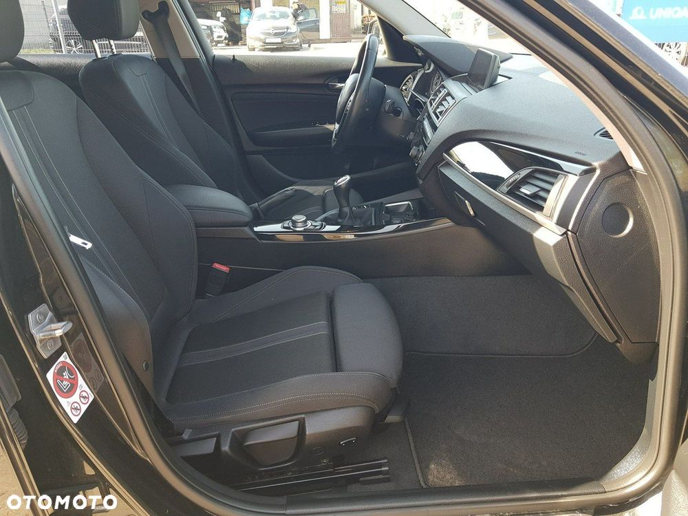BMW Seria 1 118d Sport Line - 17