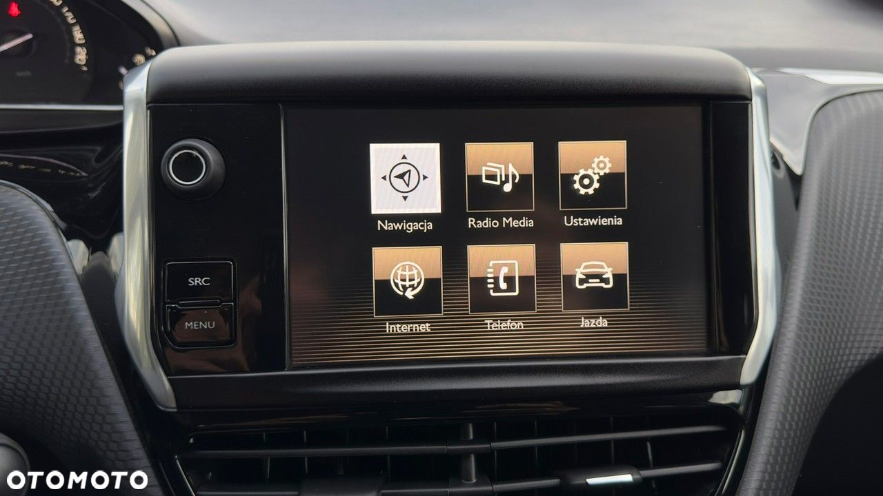 Peugeot 2008 1.2 Pure Tech Style - 17