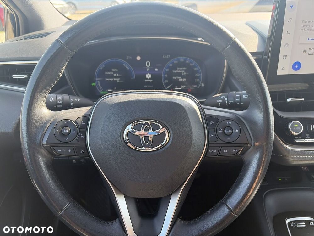 Toyota Corolla 1.8 Hybrid Comfort - 18