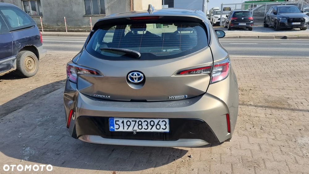 Toyota Corolla 1.8 Comfort - 17
