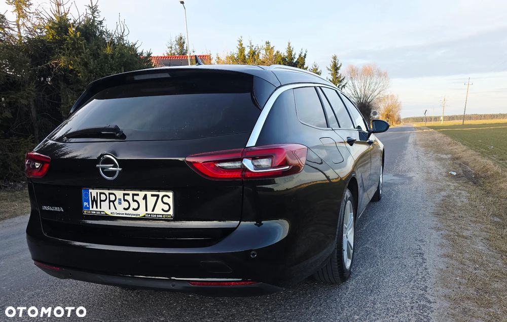 Opel Insignia 1.5 T Exclusive S&S - 9
